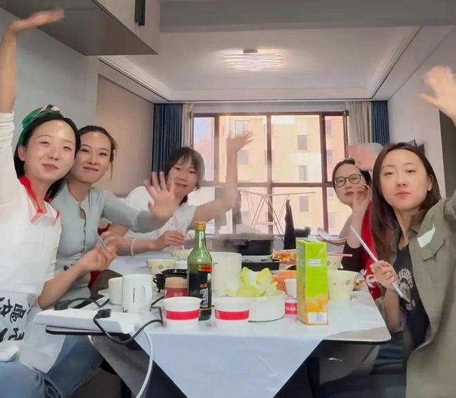 on9star開戶：小辣李嘉琦，一款活在我朋友圈里的明星艺人